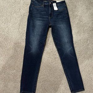 NWT American Eagle Skinny Jean 10S